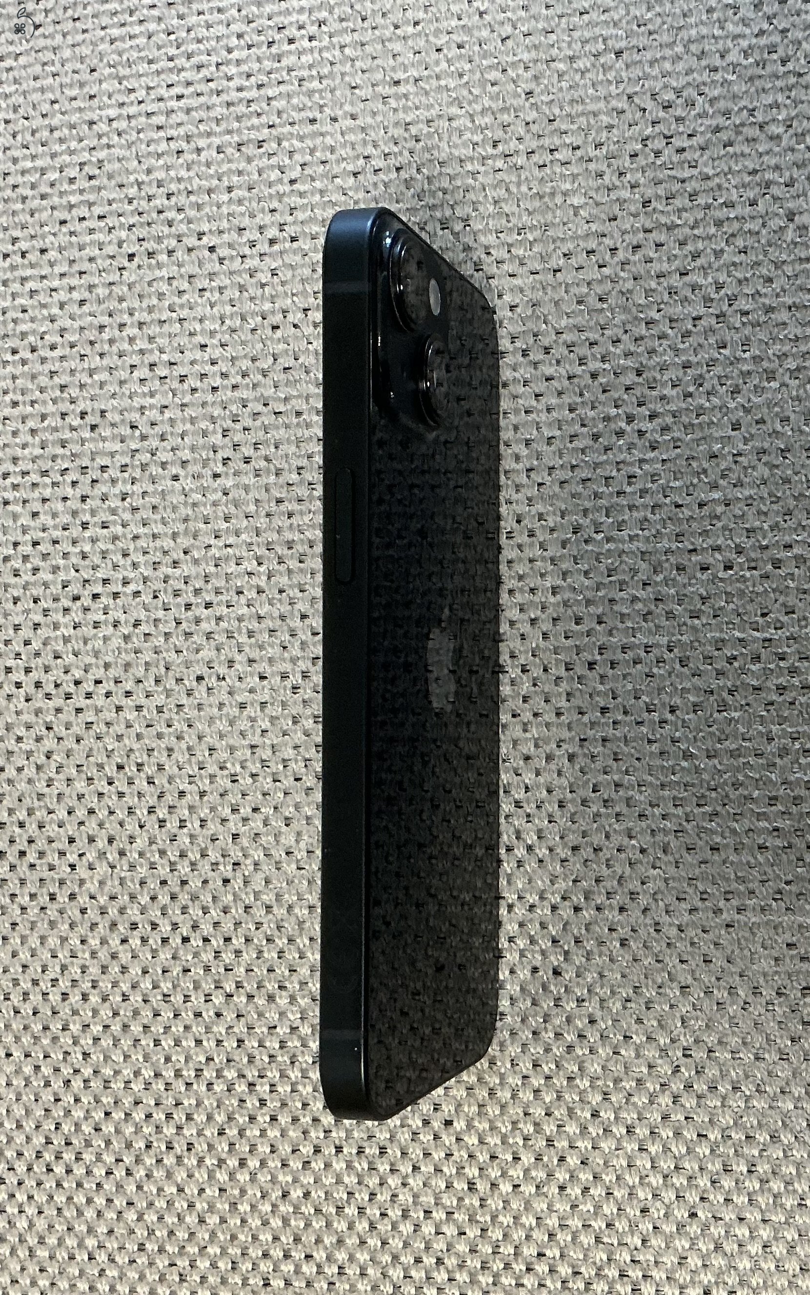 Apple iPhone 14 128 GB Midnight 81% akku