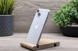 Hibátlan iPhone 13 Starlight 128GB 2 ÉV Garanciával Számlával Aksi 100%