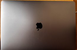 Macbook Pro  Retina 16