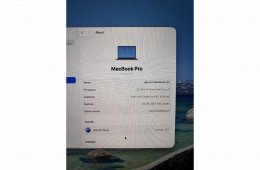 Macbook Pro  Retina 16