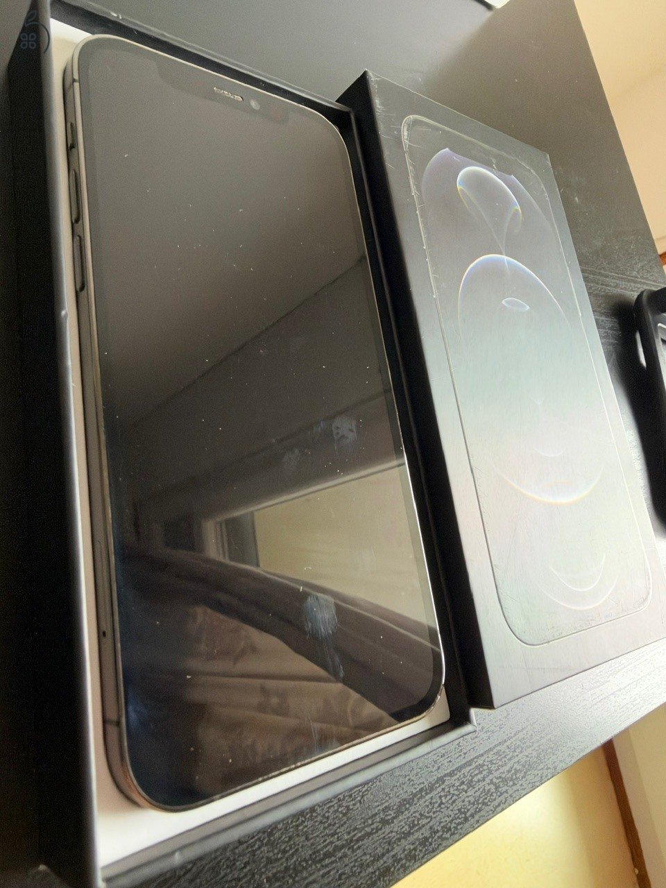 iPhone 12 Pro - Kártyafüggetlen - Karcmentes