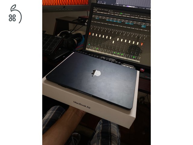 Macbook Air M2 13,3