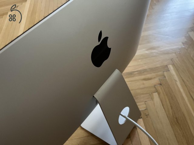 Apple iMac 21.5