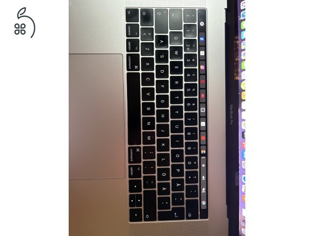 Macbook pro 15 i7 2017