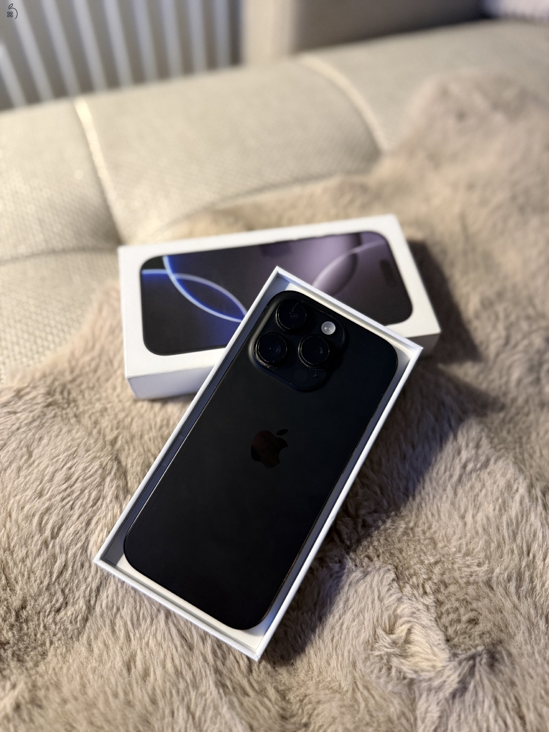 Eladó iPhone 16 Pro 128 GB – Hibátlan állapotban!