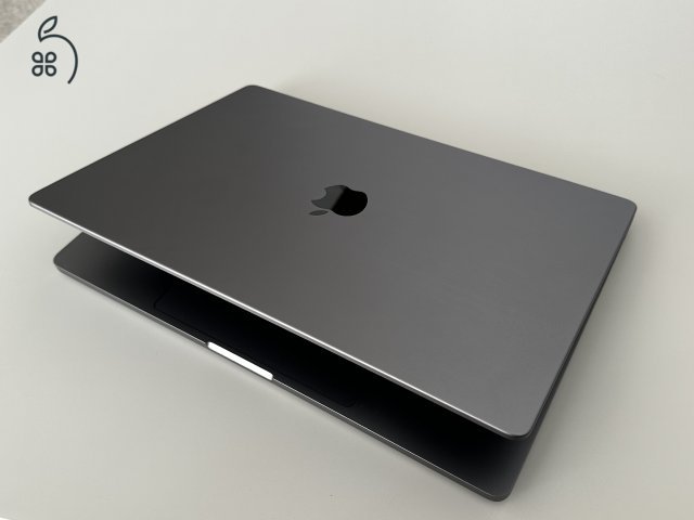 MacBook Pro 16″ (2021) – M1 Pro / 32 GB RAM / 1 TB SSD / magyar billentyűzet