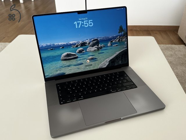 MacBook Pro 16″ (2021) – M1 Pro / 32 GB RAM / 1 TB SSD / magyar billentyűzet