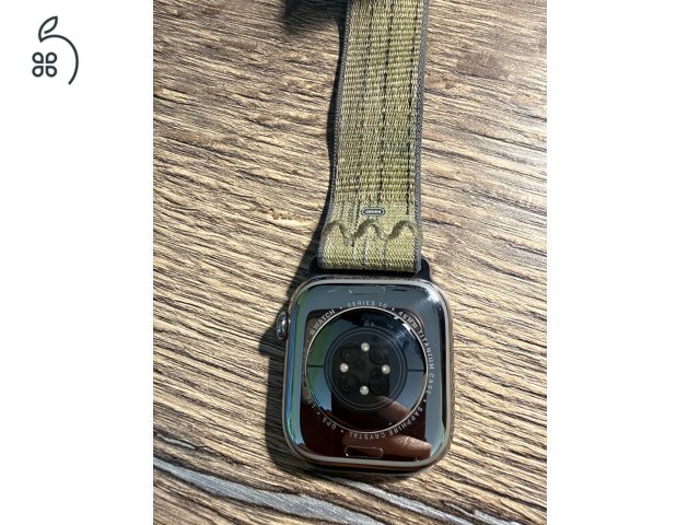 Alig használtApple Watch Series 10 46mm Natural Titanium + Green Nike Sport Loop - 100% aksival
