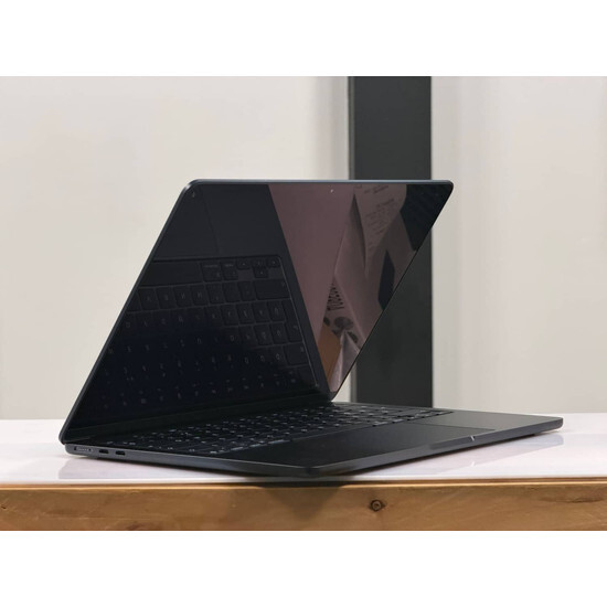 Újszerű Apple MacBook Air 13