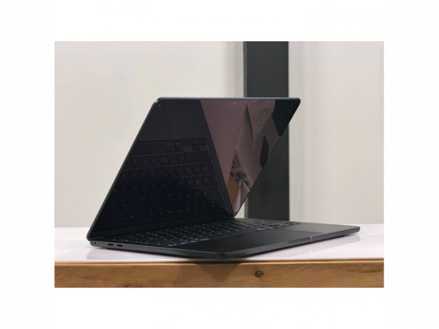 Újszerű Apple MacBook Air 13