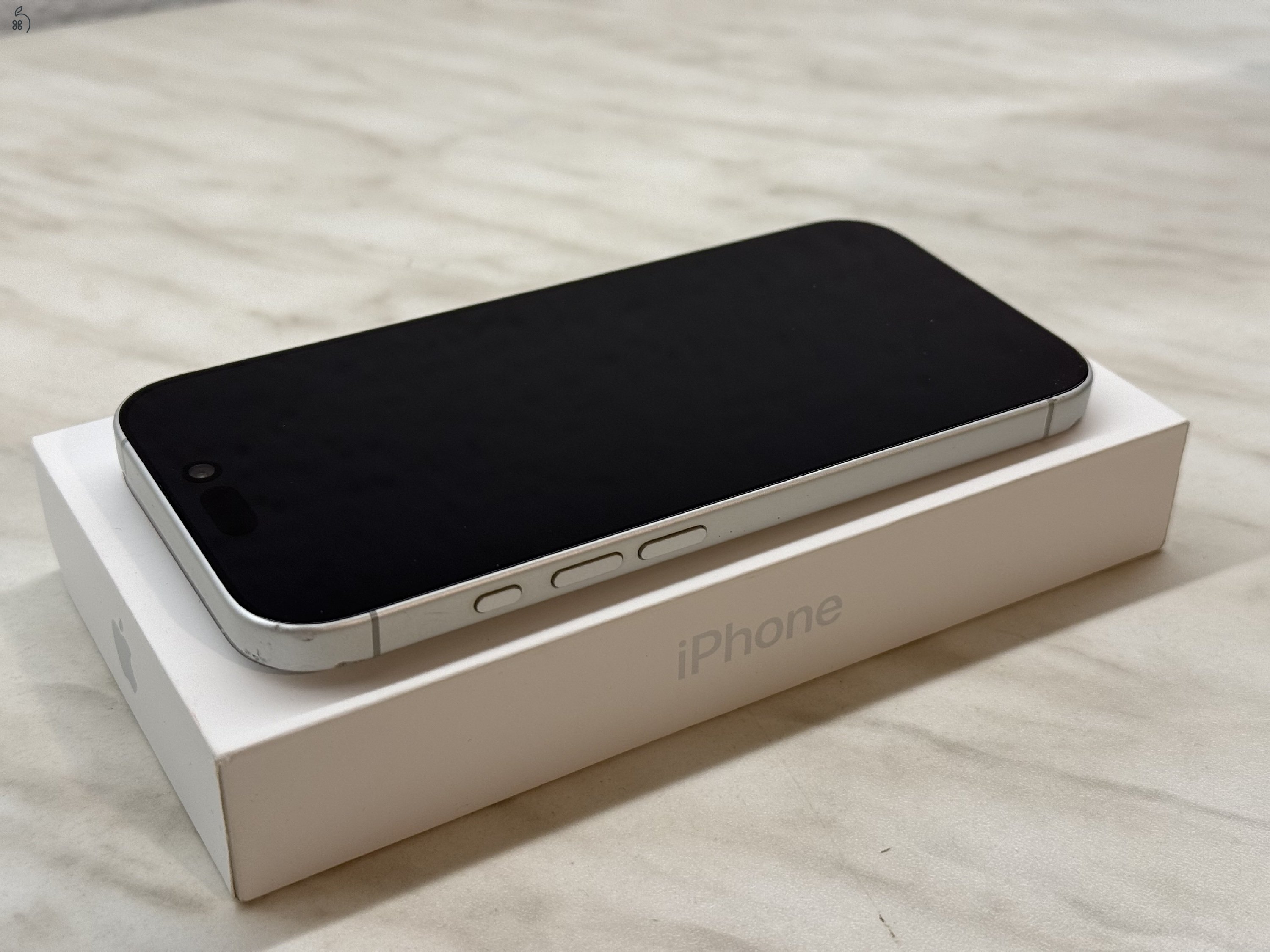 iPhone 17 White 256gb E-sim független