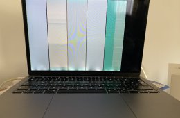 kijelzőhibás / alkatrésznek MacBook Air A2179 13,3 hüvelykes, 1,1 GHz, 8 GB 3733 MHz, 256 GB SSD