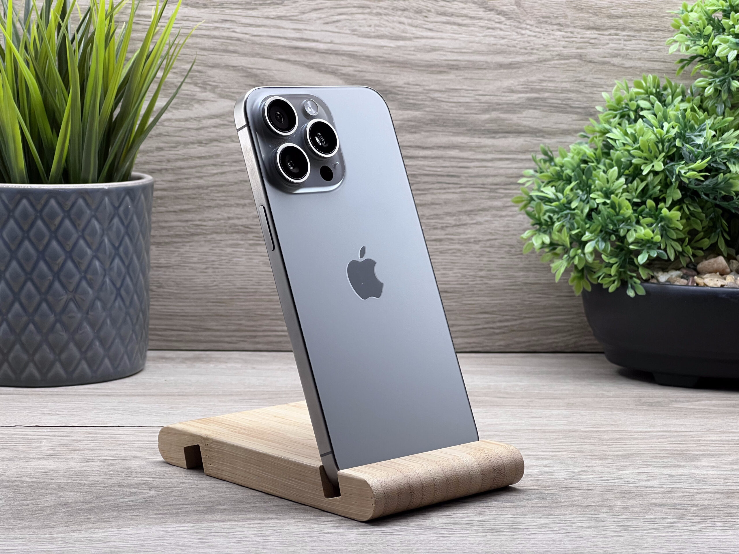 iPhone 15 Pro Max Natural Titanium 256GB 2 ÉV Garanciával Számlával