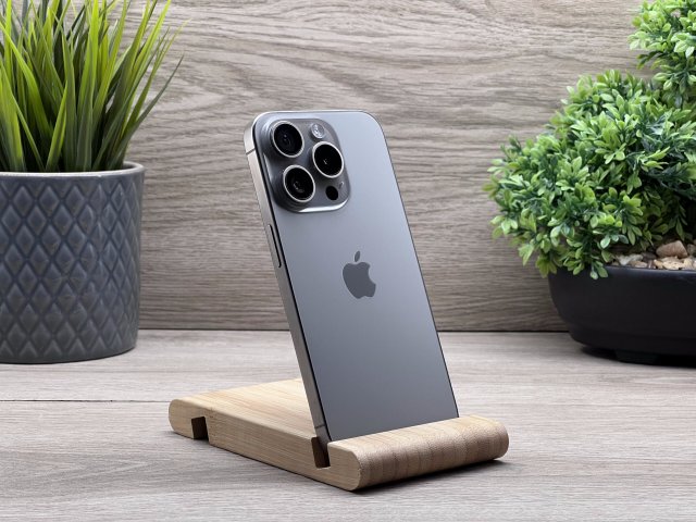 iPhone 15 Pro Natural Titanium 128GB 2 ÉV Garanciával Számlával