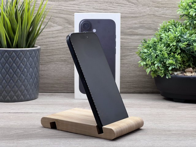 iPhone 16 Black 256GB 2 ÉV Garanciával Számlával