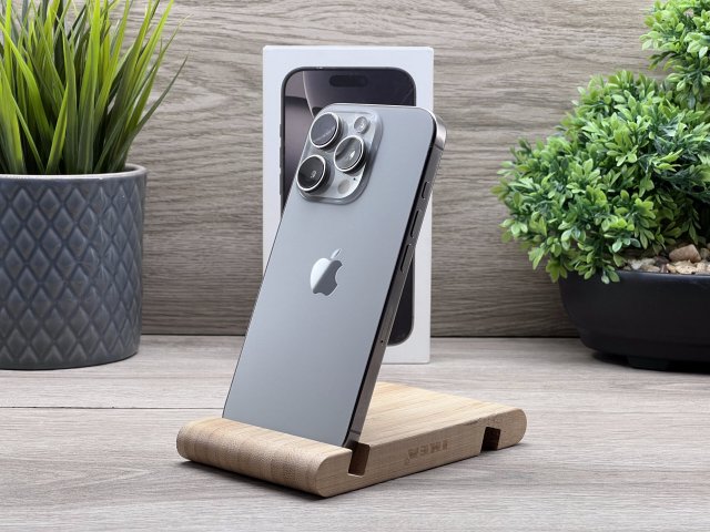 Hibátlan iPhone 16 Pro Natural Titanium 128GB 2 ÉV Garanciával Számlával