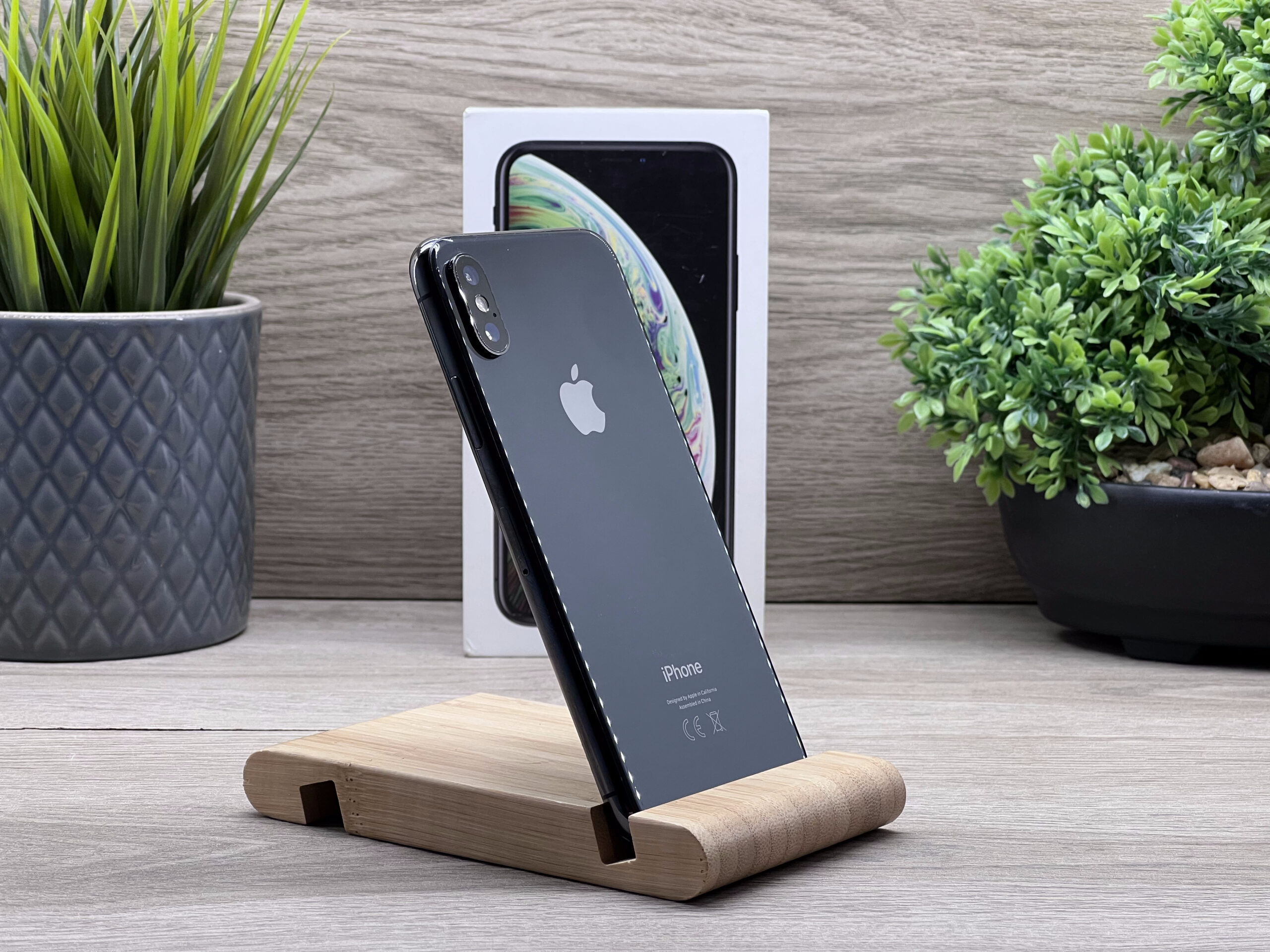 iPhone XS Space Gray 64GB 2 ÉV Garanciával Számlával Aksi 100%