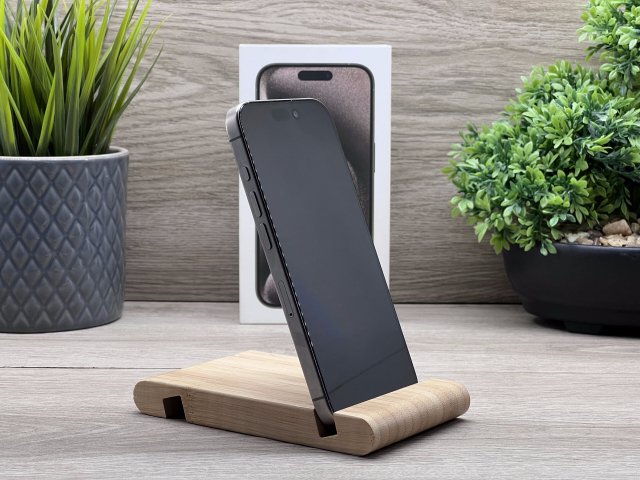 Hibátlan iPhone 15 Pro Natural Titanium 256GB 2 ÉV Garanciával Számlával Aksi 100%