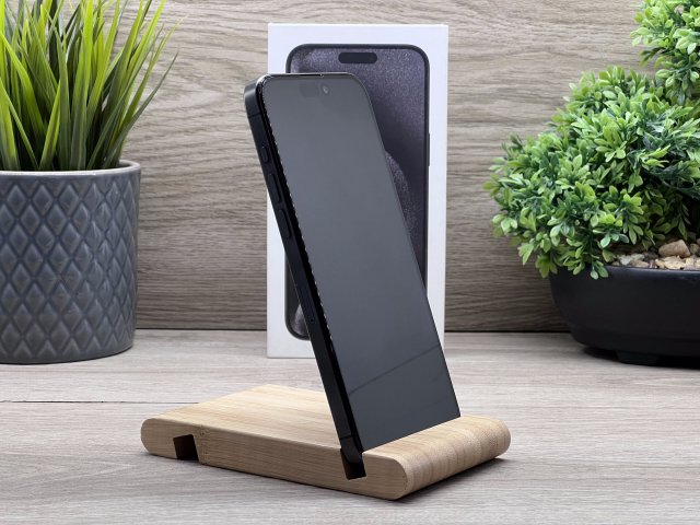 Hibátlan iPhone 15 Pro Max Black Titanium 512GB 2 ÉV Garanciával Számlával