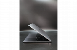 Apple MacBook Pro 13″ Touch Bar 2019 i5 128 GB Space Gray akku - 12 HÓ GARANCIA