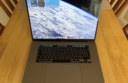 MacBook Pro 16” (2019) – Intel Core i7 / 16 GB RAM / 512 GB SSD