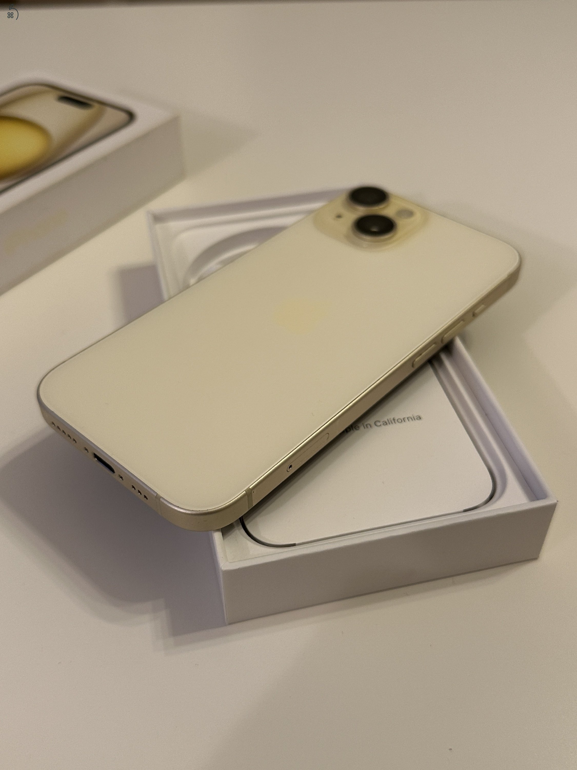 iPhone 15 sárga FÜGGETLEN - 100% akku 0 CIKLUS