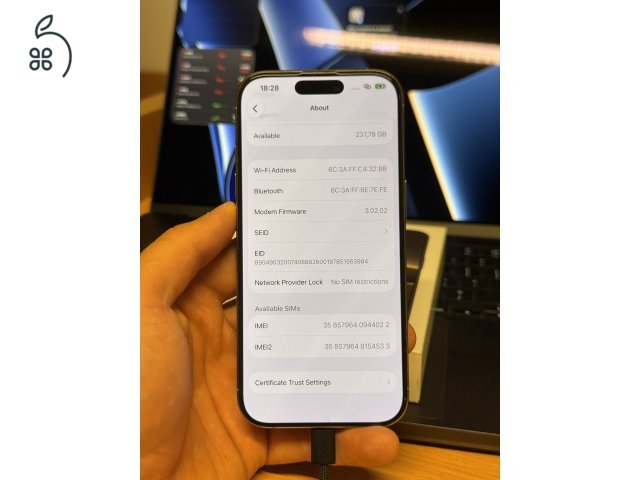 Újszerű Iphone 16 Pro 256GB Natural Titanium 87% Független