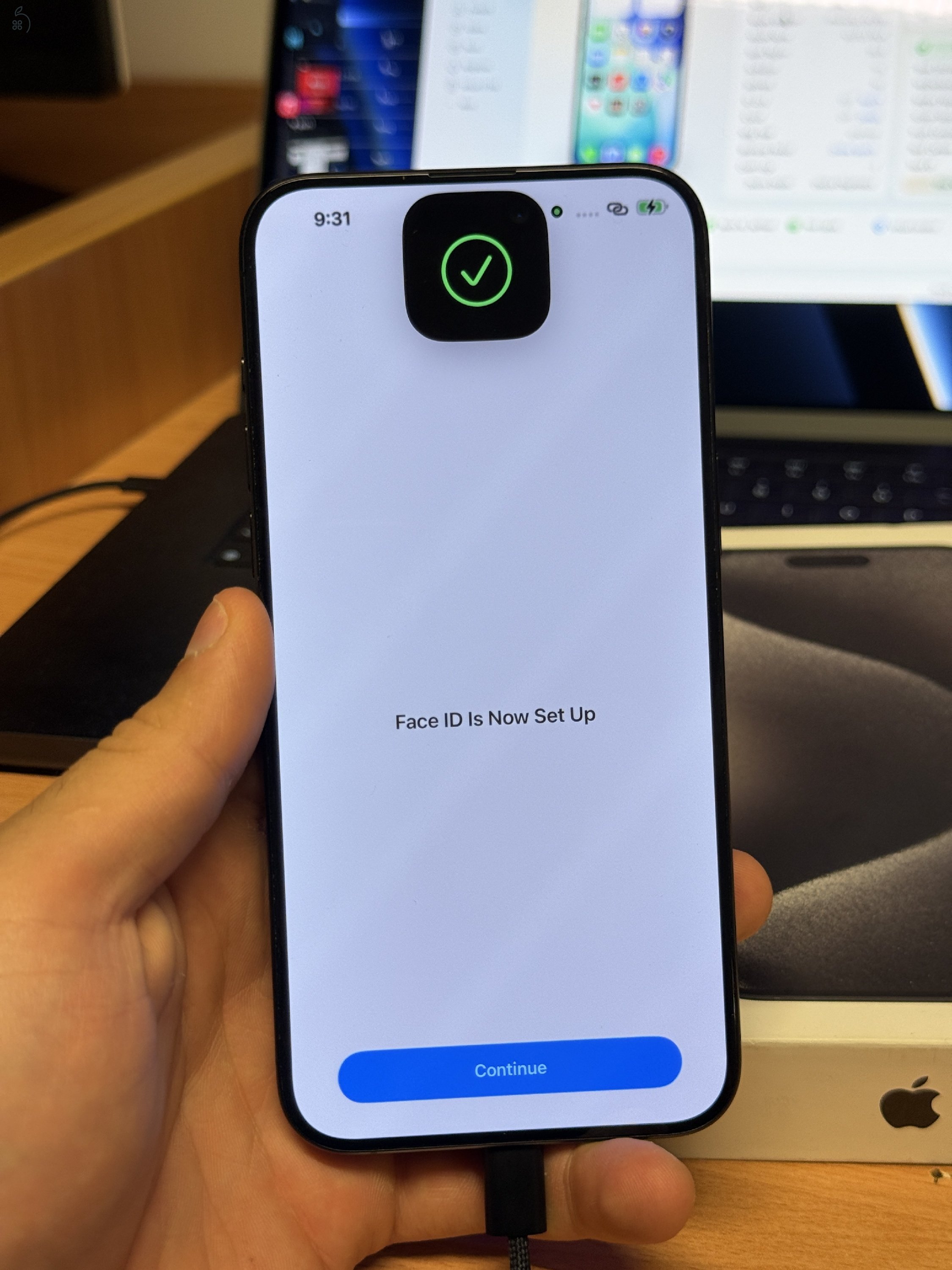 Újszerű Iphone 15 Pro Max 512GB 87% Black Titanium