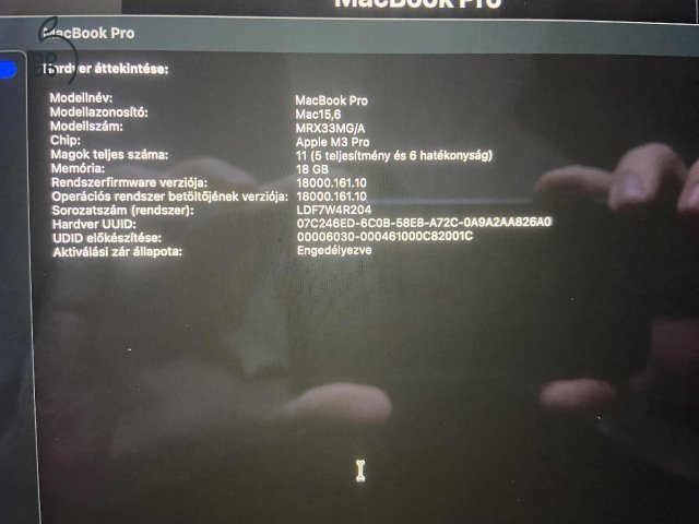 Macbook Pro 14,2
