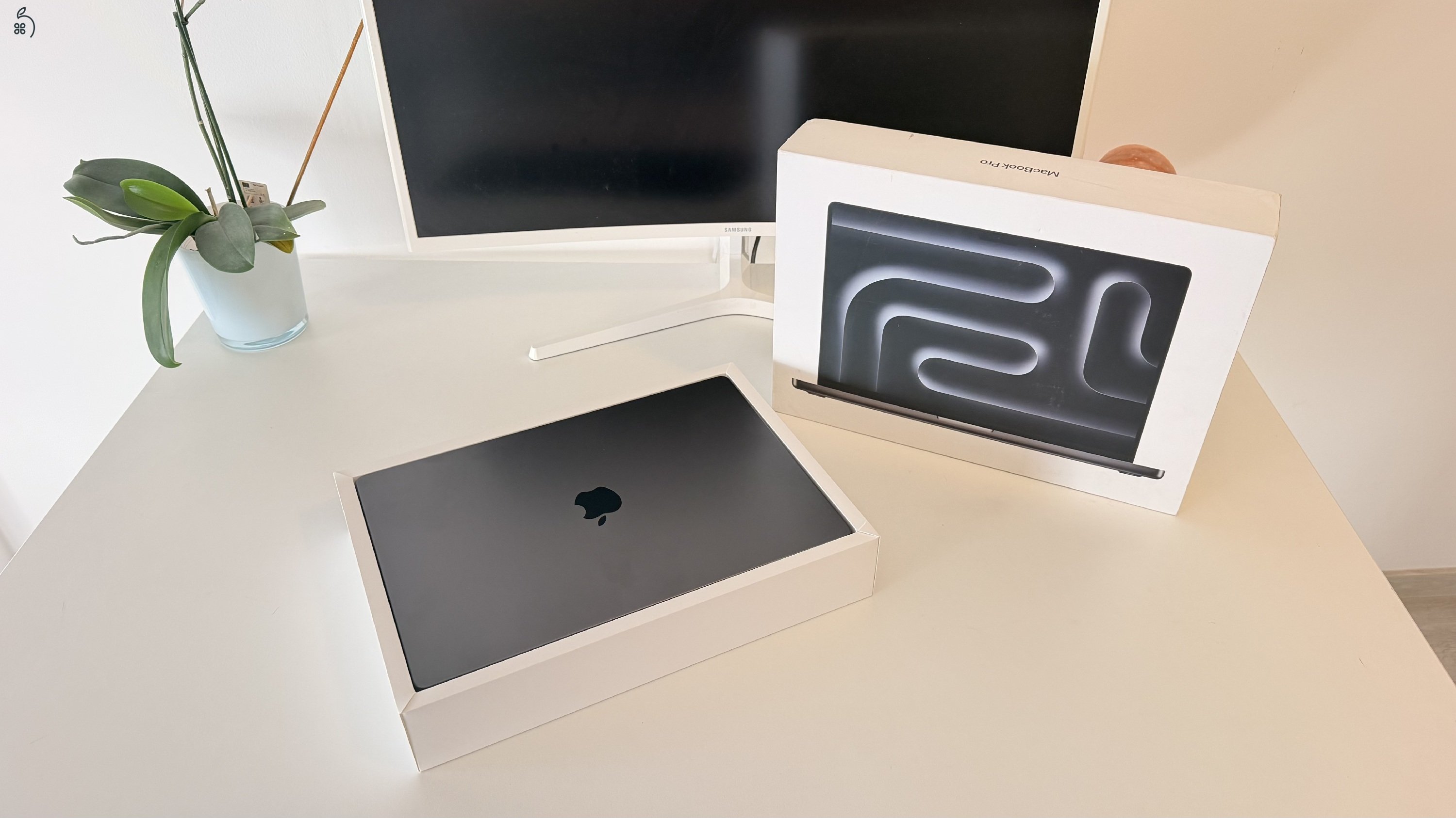 Apple Macbook Pro M3 Max 96 GB RAM 2TB SSD