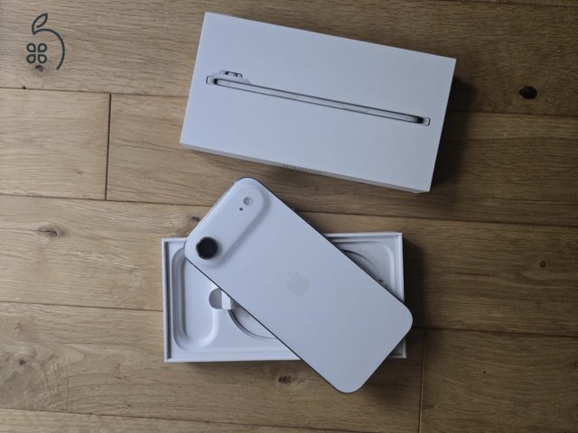 iPhone Air + Airpods Pro 2