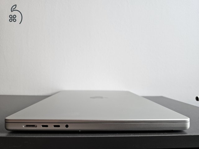 MacBook Pro 16