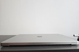 MacBook Pro 16