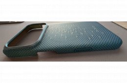 Pitaka Ultra-Slim Lucid Blue tok iPhone 17 Pro-hoz