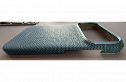 Pitaka Ultra-Slim Lucid Blue tok iPhone 17 Pro-hoz