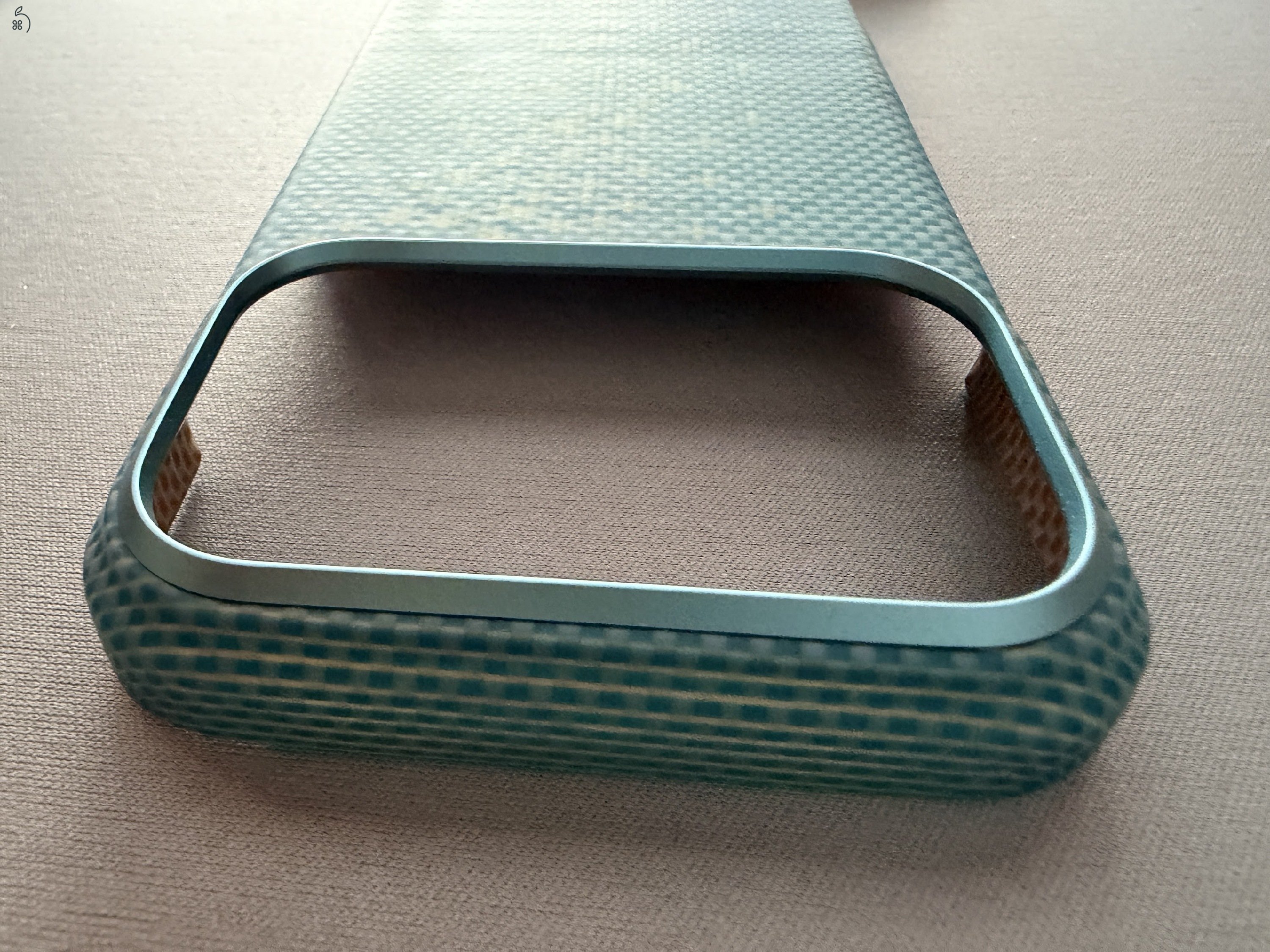 Pitaka Ultra-Slim Lucid Blue tok iPhone 17 Pro-hoz