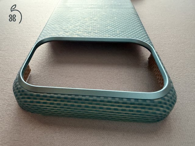 Pitaka Ultra-Slim Lucid Blue tok iPhone 17 Pro-hoz