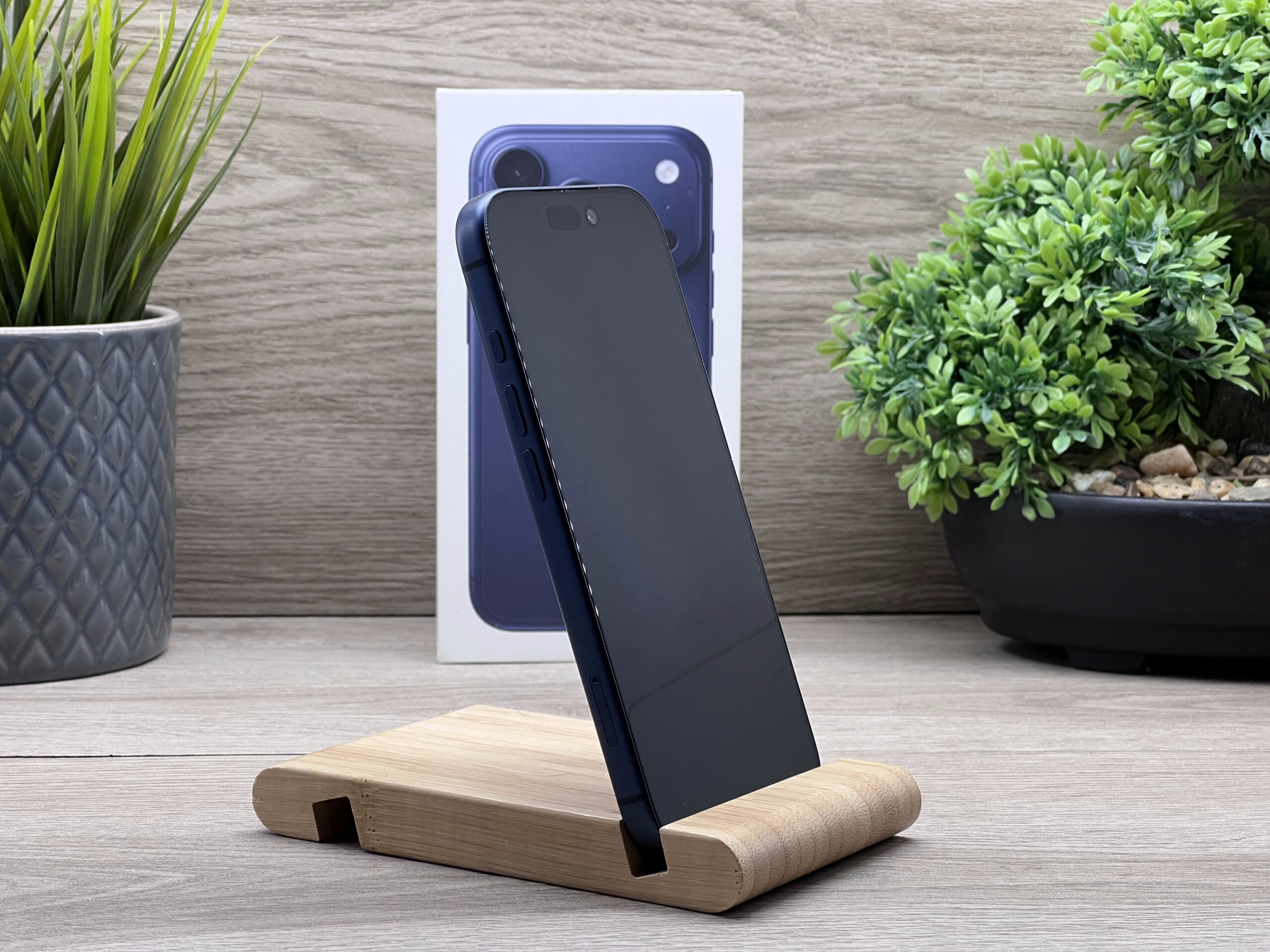 Hibátlan iPhone 17 Pro Mist Blue 256GB 2 ÉV Garanciával Számlával Aksi 100%