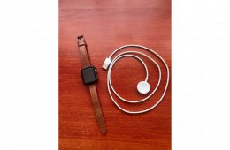 Apple Watch eredeti óra! 3-as széria! Új vedőtokkal és bőr új szíjjal!