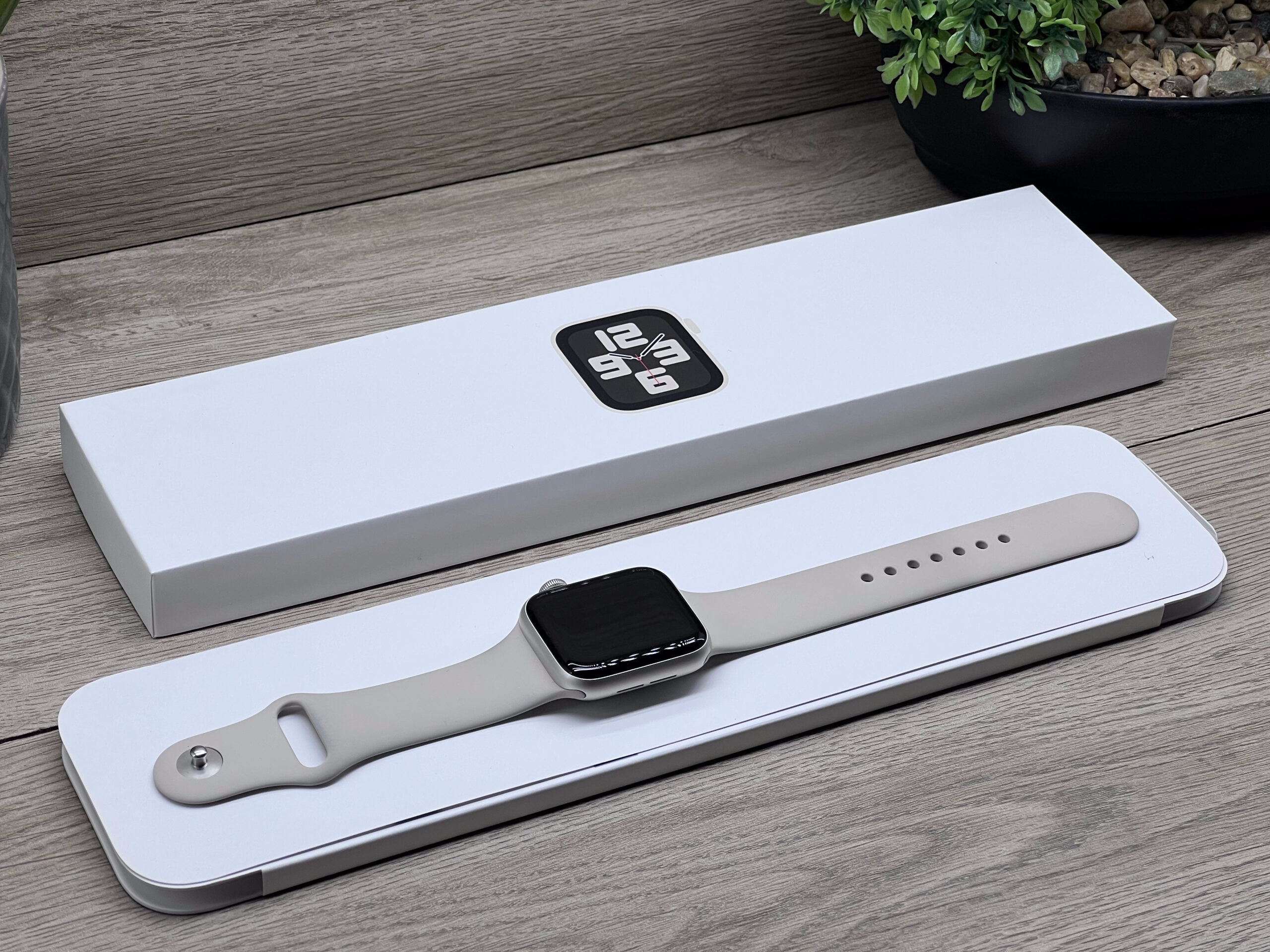 Apple Watch SE2 Starlight 40mm 2 ÉV Garanciával Számlával Aksi 100%