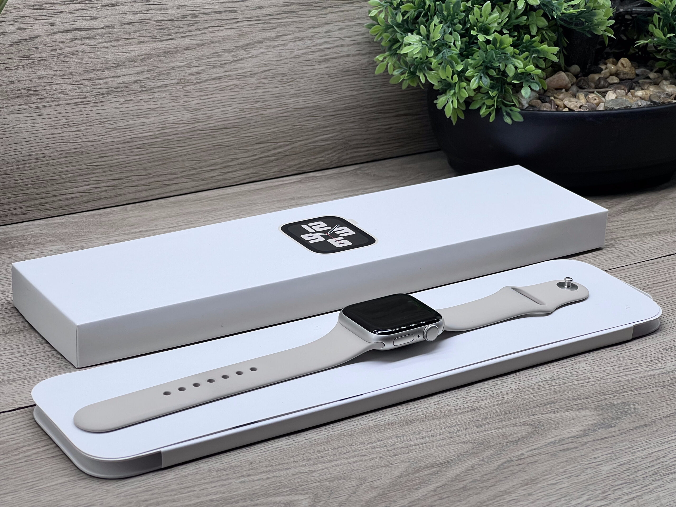 Apple Watch SE2 Starlight 40mm 2 ÉV Garanciával Számlával Aksi 100%