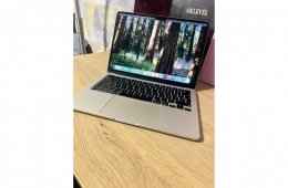Macbook Air M2 - Starlight
