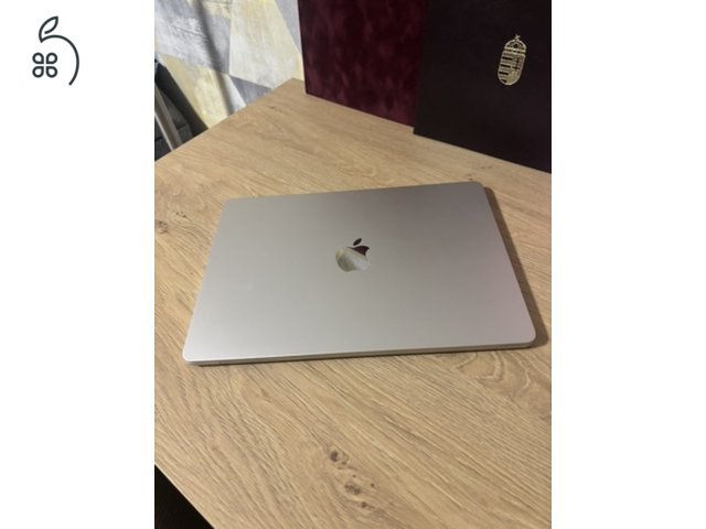 Macbook Air M2 - Starlight