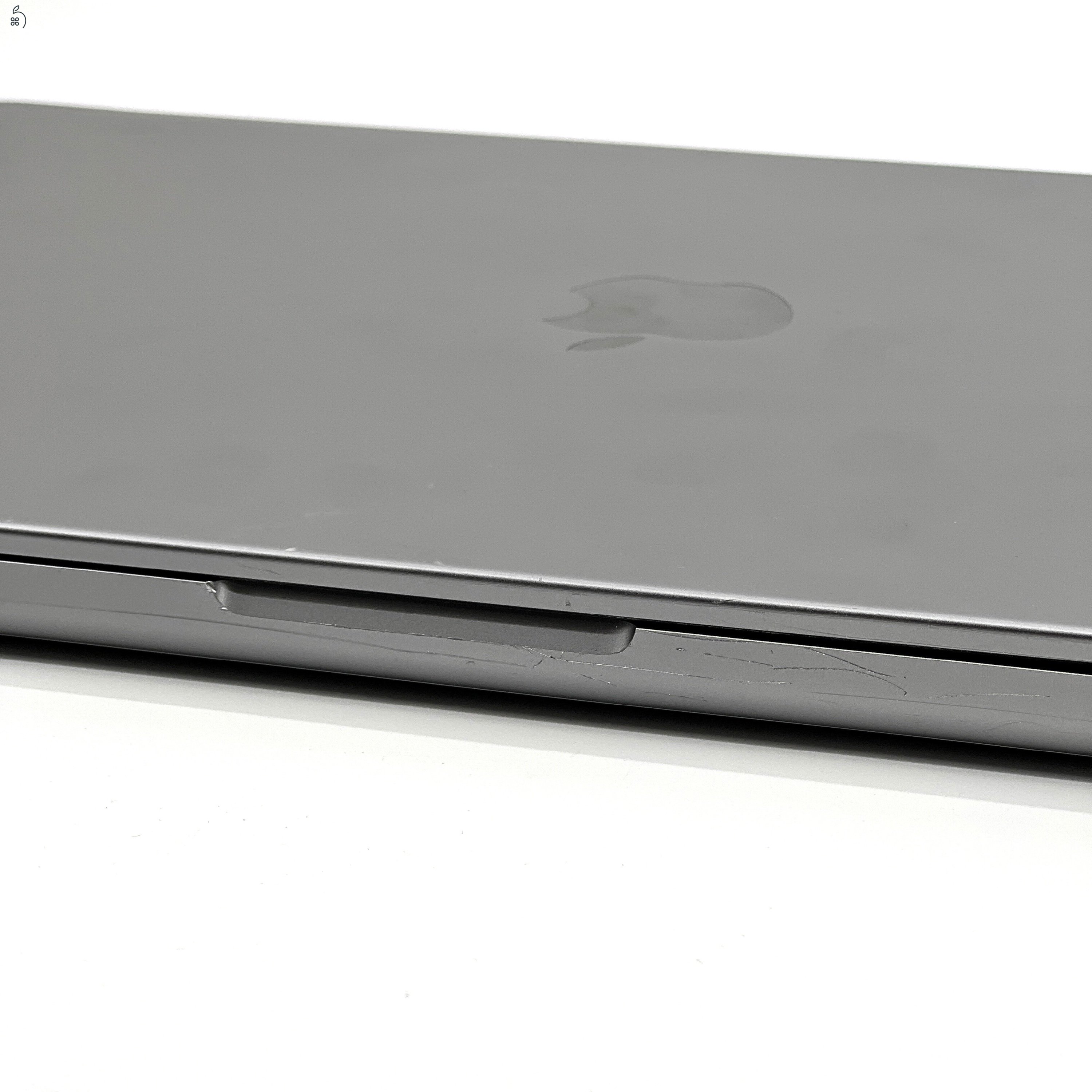MacBook Pro 16″ 2021, M1 Pro 10 core, 32 GB RAM, 16 core GPU, 512 GB SSD, Space Gray, 27% Áfa, 0634AB