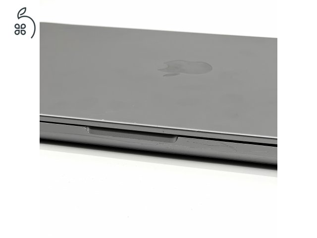 MacBook Pro 16″ 2021, M1 Pro 10 core, 32 GB RAM, 16 core GPU, 512 GB SSD, Space Gray, 27% Áfa, 0634AB
