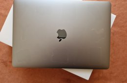 MacBook Air M1