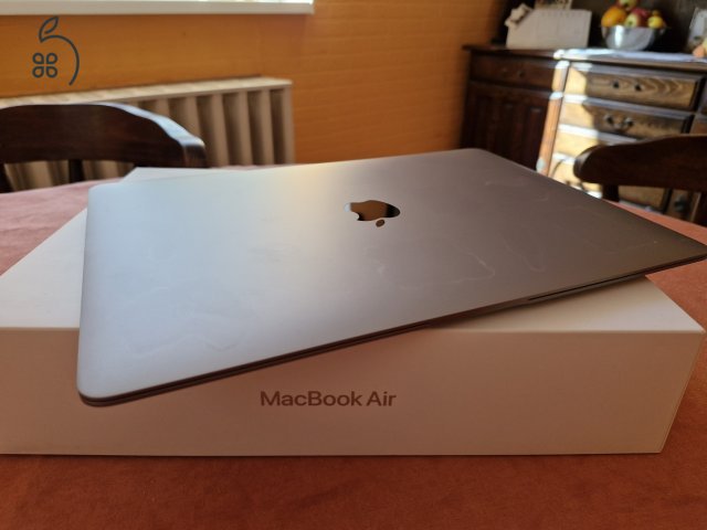 MacBook Air M1