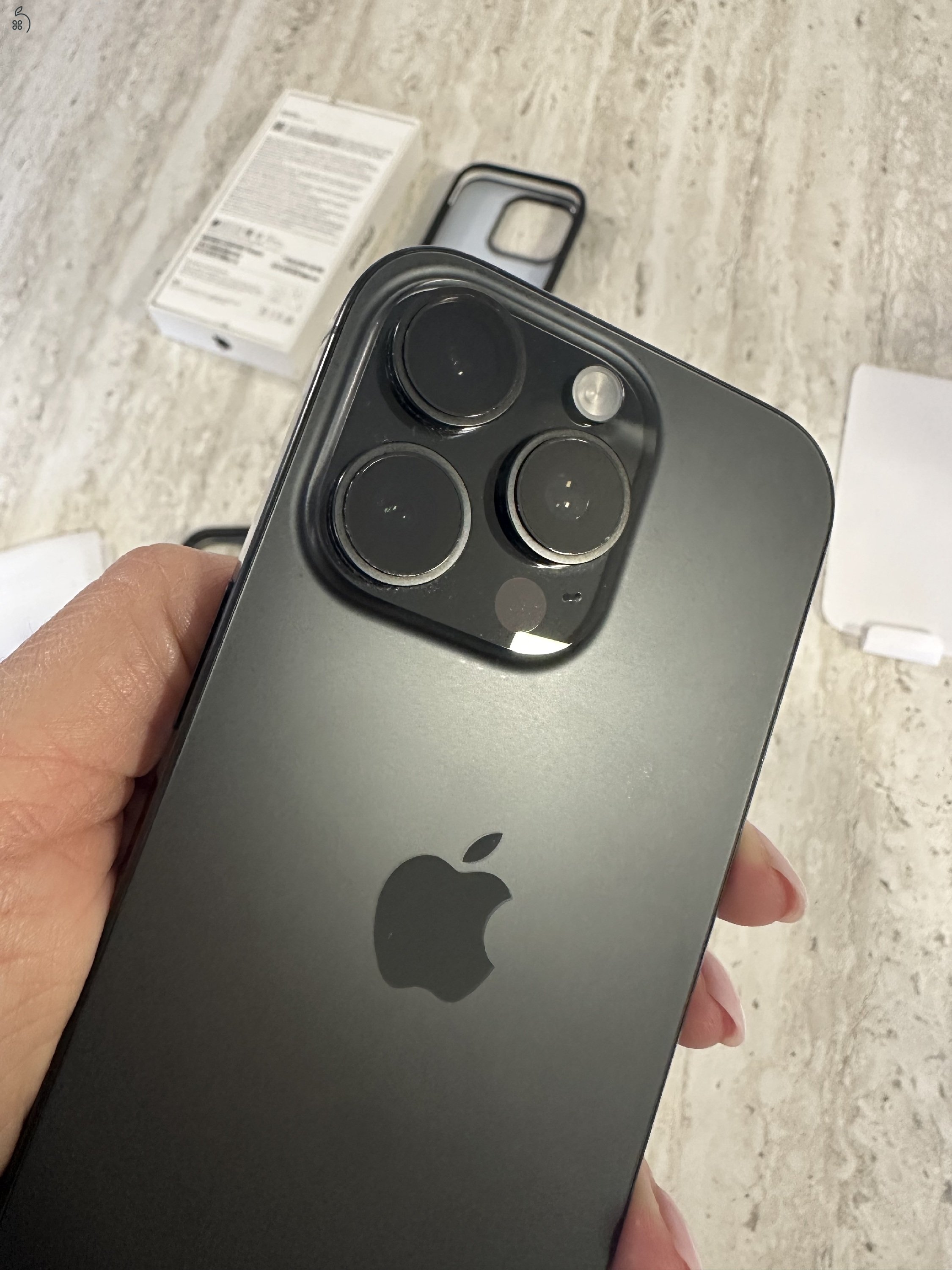 Iphone 16 pro 256gb 90% aksi
