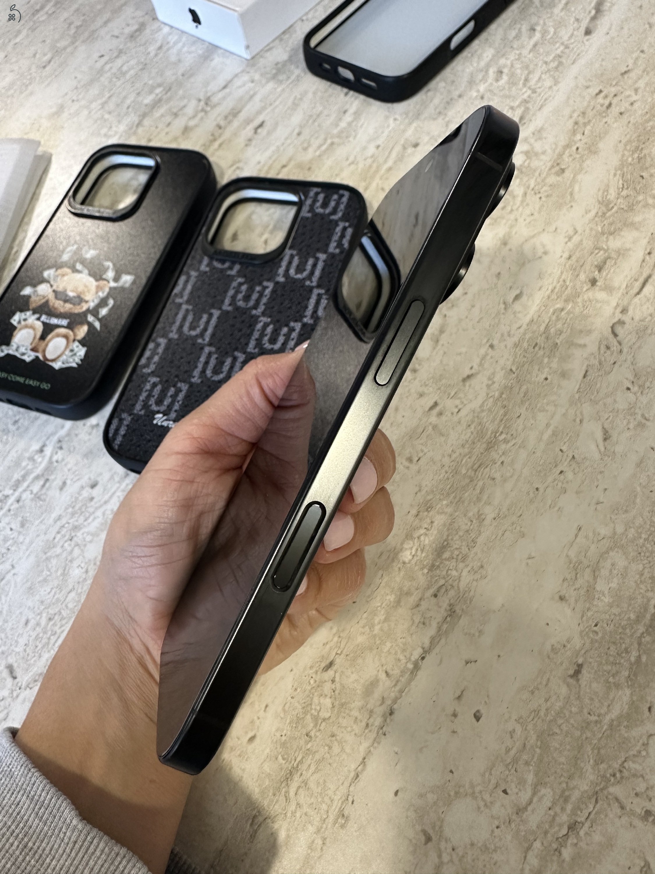 Iphone 16 pro 256gb 90% aksi