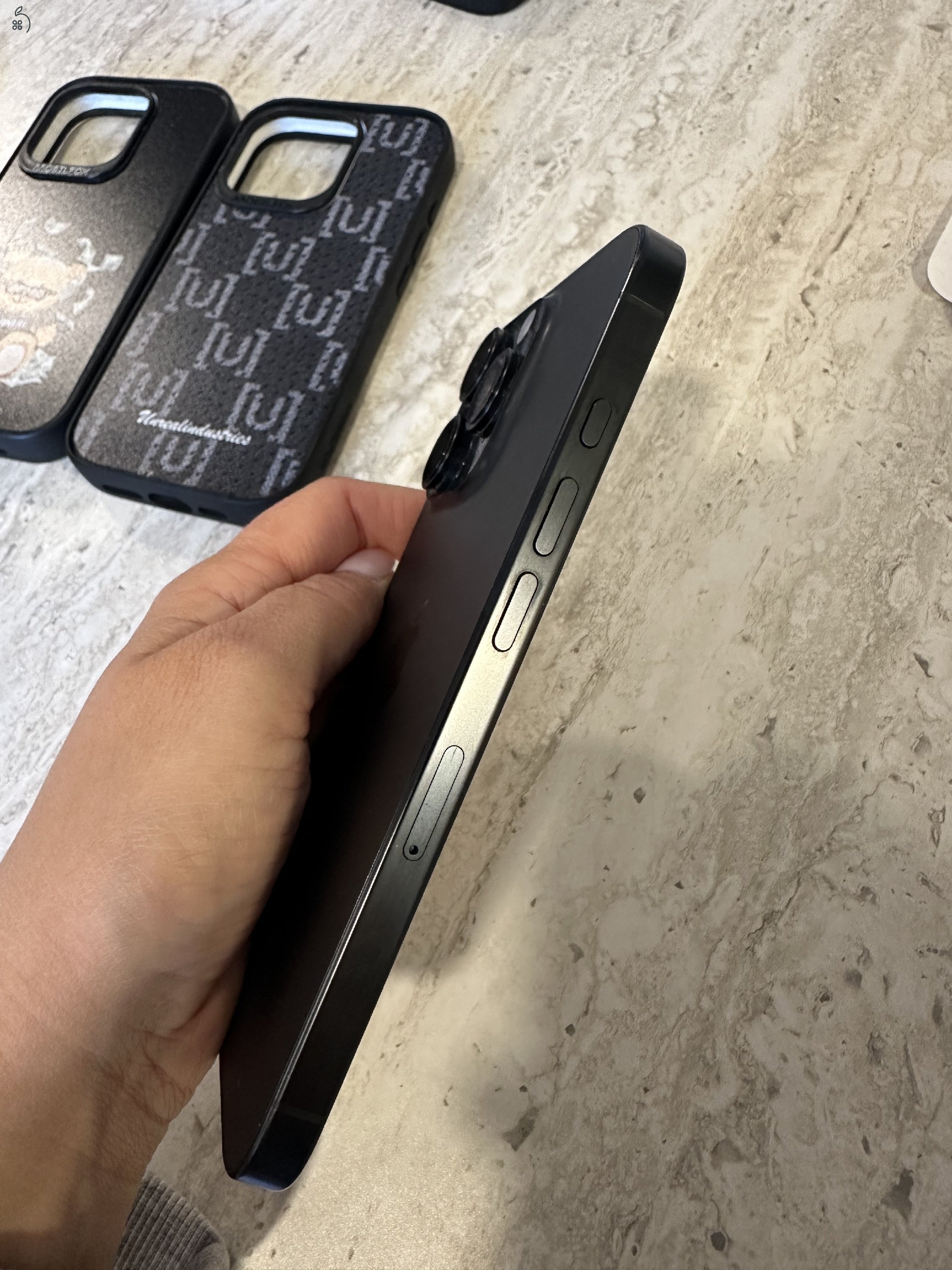 Iphone 16 pro 256gb 90% aksi